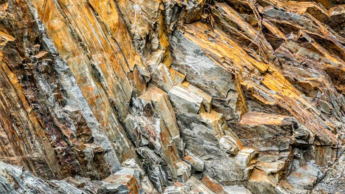 Applied Structural Geology for Exploration and Mining (BAPETA Training)